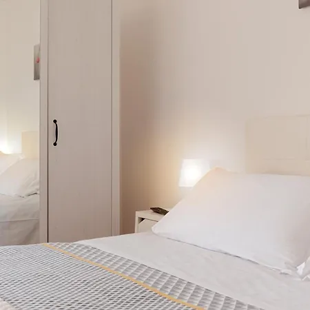 Apartamento Tosca 3 *